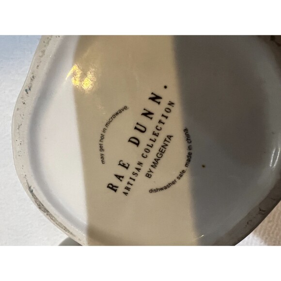 Rae Dunn Set of 4 Coffee Mugs Ceramic BARK DRINK BEAUTY PLAY - Picture 3 of 3